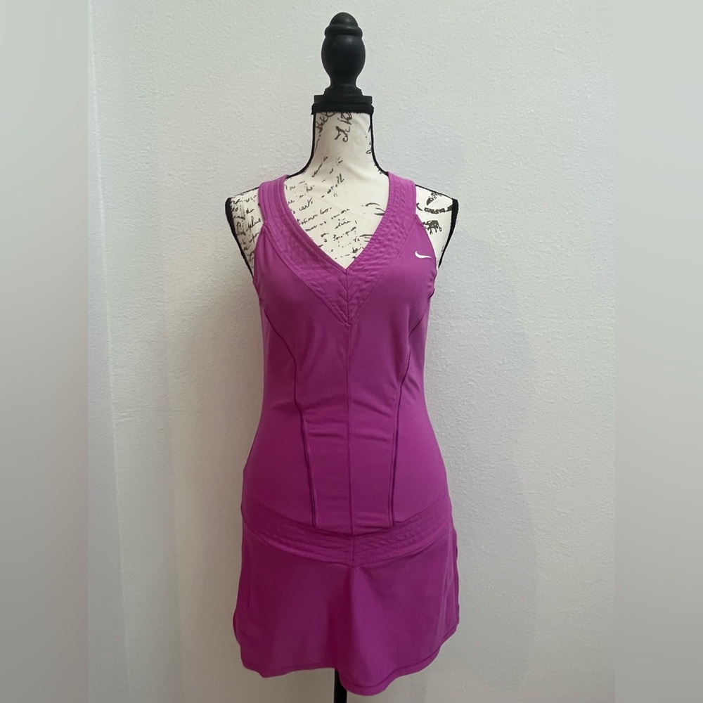 Nike Fuchsia Athletic Tank Top